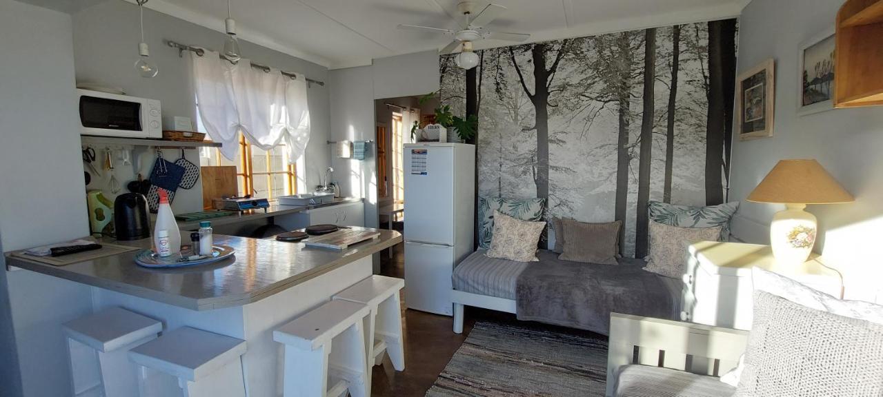 Sjoe 3 Apartment Struisbaai Exterior photo